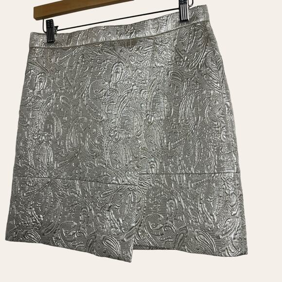J.Crew Origami Metallic Silver Matelasse Wrap Mini Skirt Size 2 - Picture 2 of 6